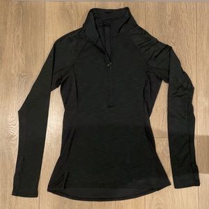 Under Armour Cold Gear Long Sleeve Zip Up - Black - Size S